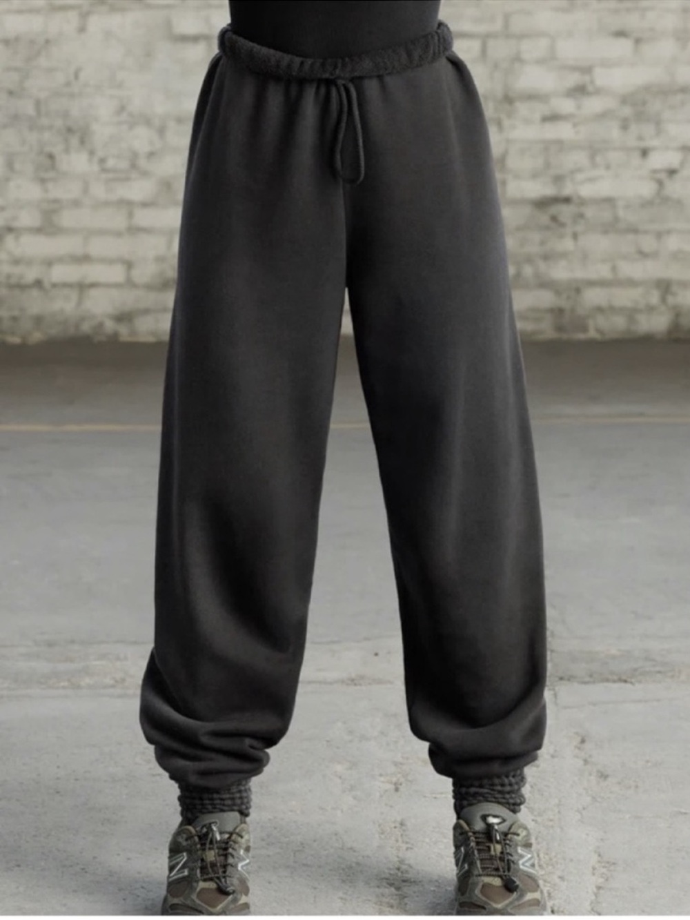 ♡ Joah Brown Like New Oversized Jogger Black French Terry